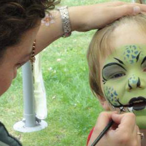 Me Painting Tring
