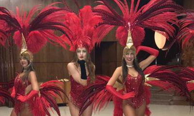 Supreme Showgirls