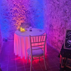 Tarot reader for hire UK EU weddings