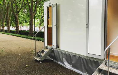 Luxury 3plus1 - Ladies toilets (4)