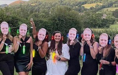 Silent Discos are the perfect addition to hen dos!