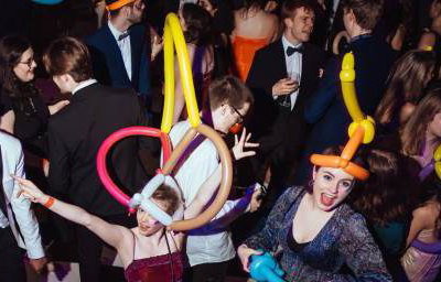 mcr uni dance floor