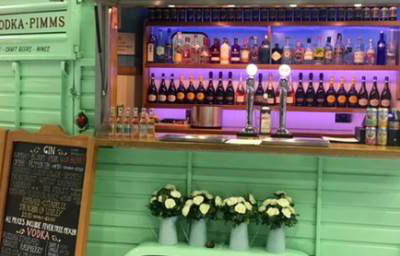 Horsebox Bar 2