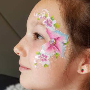 Flowers Facepainting