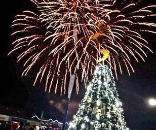 Christmas Lights Switch-On Fireworks