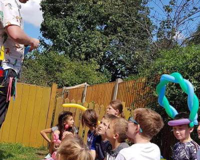 Outdoor Entertainment with Mr Twists