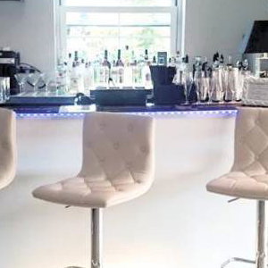White Bar House
