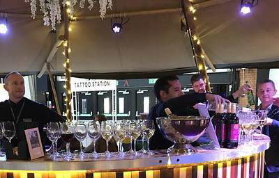 Rustic round bar_showcase