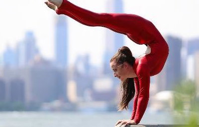 Contortionist 1