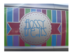 Flossy Treats logo