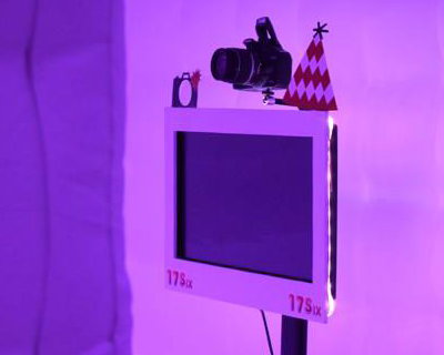 Selfie Pod Photo Booth