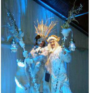 Jack-and-Candy-Frost-Aberdeen-Snow-Ball-Ball