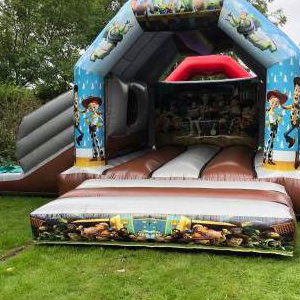 toy castle