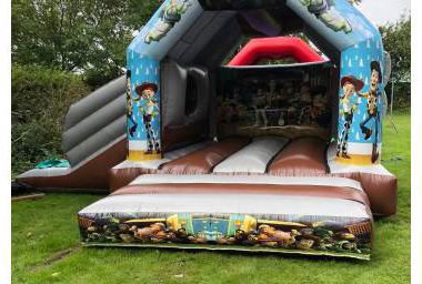 toy castle