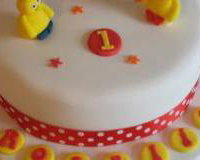 twirlywhoos cake