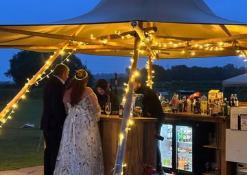 Tipi Bar