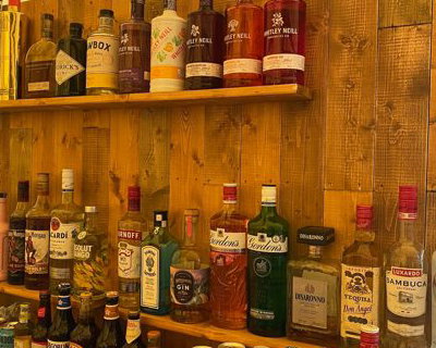 Back Bar