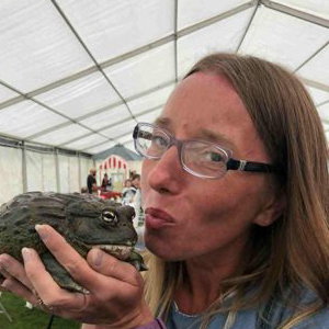 Billy the giant bull frog