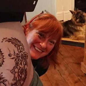 Baby bump in Natural Henna - Lavender mix and me! 