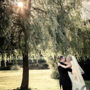 Surrey_Wedding_Photographers-22