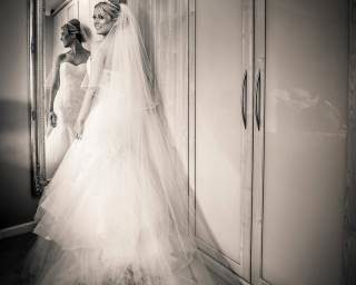 Surrey_Wedding_Photographers-16
