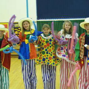 stiltcircus1