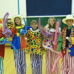 stiltcircus1