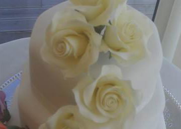 Beautiful handcrafted sugar lemon roses.