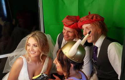 green screen photo booth fun pro uk