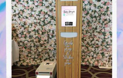 Selfie Booth Photo & Flower Wall
