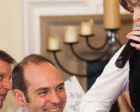Sing Out Waitresses & Waiters Surprise Singing Show - photo 3