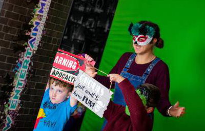 The magic of Green screen at the photobooth