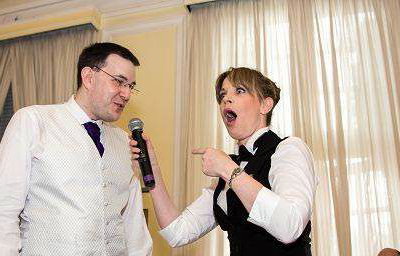 Sing Out Waitresses & Waiters Surprise Singing Show - photo 10