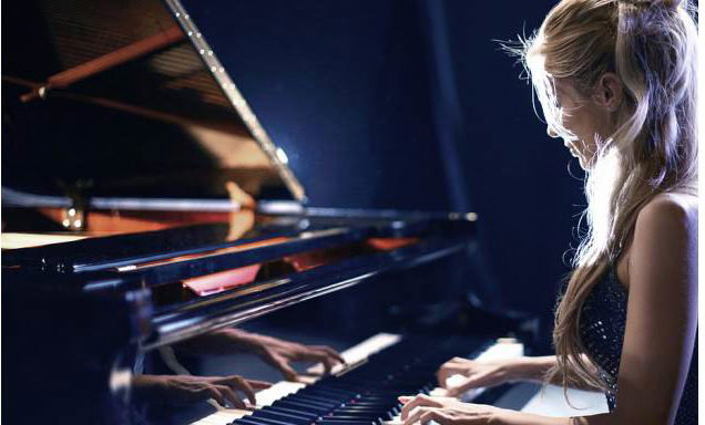 Female Pianist