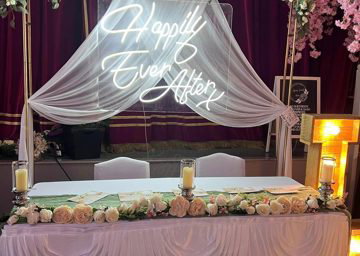 Neon Sign & Backdrop