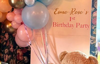 Teddy bear balloon setup