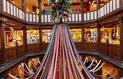 Maypole in Libertys