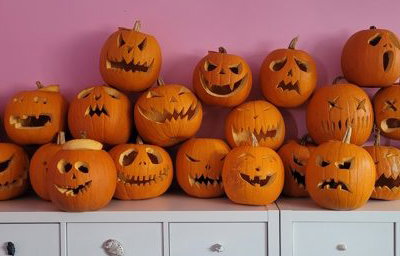 Carved pumpkins for a halloween party
