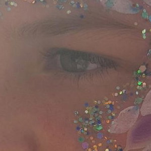 Side eye designs