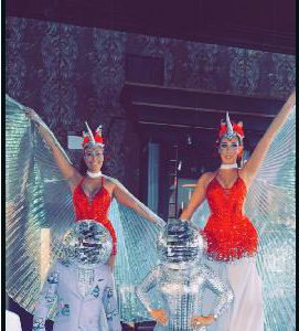 Disco ball head performers 