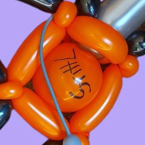 Chainsaw balloon 