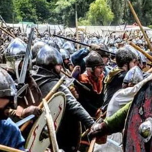 Shieldwall clash