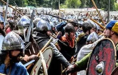 Shieldwall clash