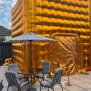 garden luxury gold cube with chairs