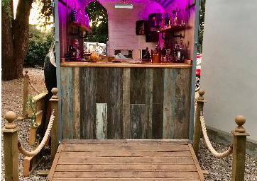 Vintage Horse Box Bar inside