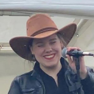 Liberty singing live