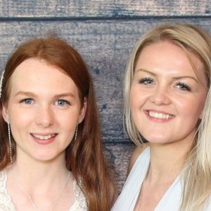 Redditch Photobooth Bride and Bridesmaids