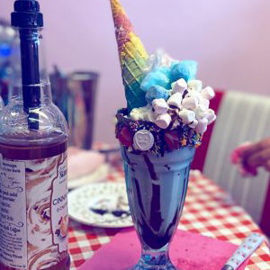 Le Keux leamington kids children's unicorn ice cream party