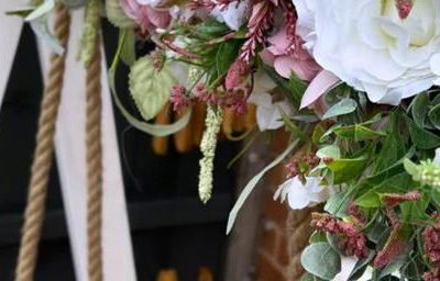 Enchanted swing with blush garland 