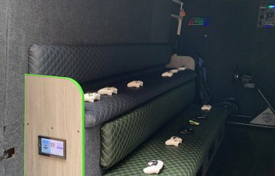 Gaming Van inside2